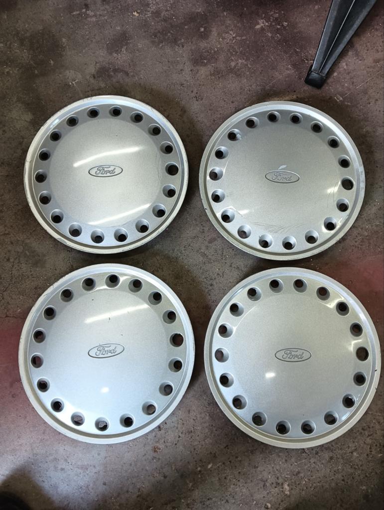 Ford Escort Fiesta wieldop 13 inch, Ophalen of Verzenden, Gebruikt