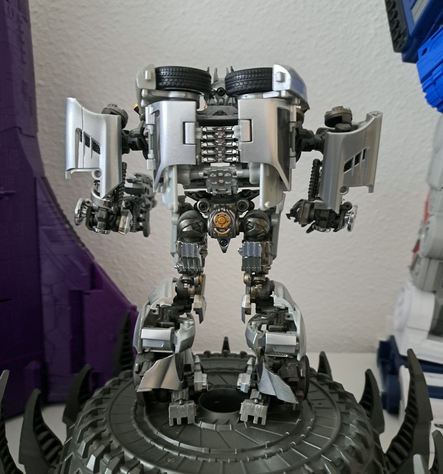 Transformers studio series Oversized Soundwave, Overige generaties, Ophalen, Zo goed als nieuw