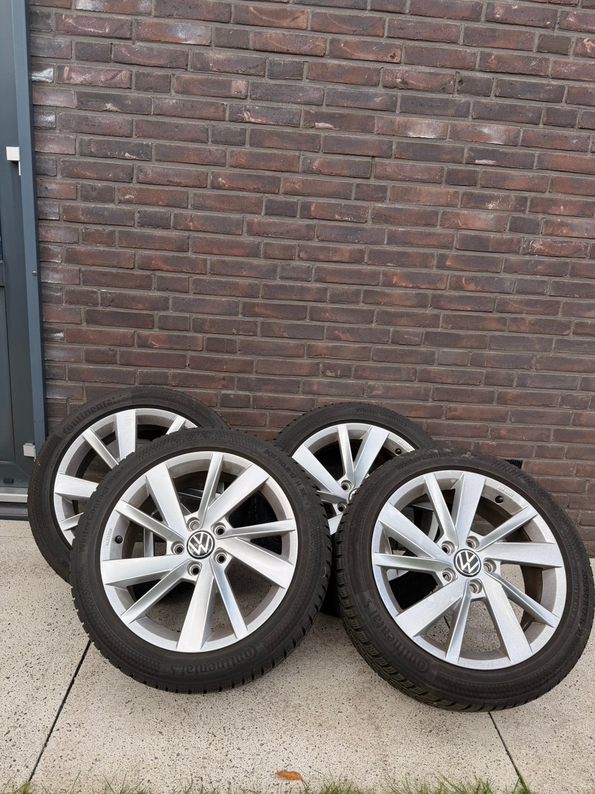 VW Golf 8 winterset 17 inch – Continental 205/50 R17, Ophalen, Gebruikt, Banden en Velgen, 17 inch