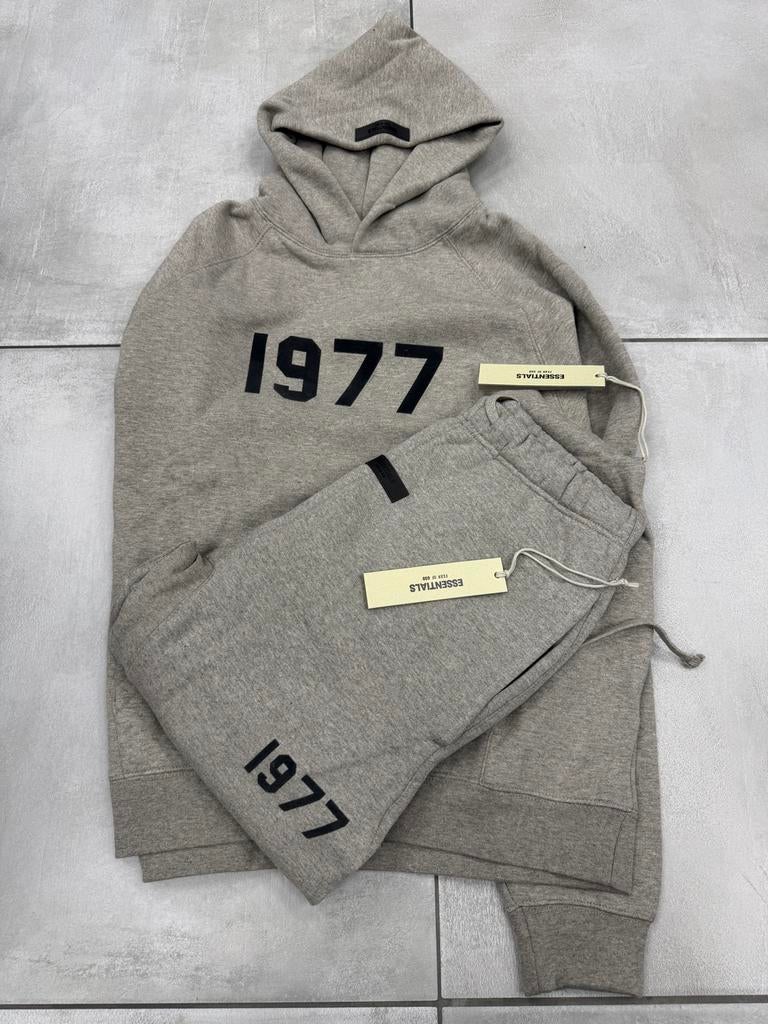 Essentials Fear of God Trainingspak grijs 1977, Ophalen of Verzenden, Nieuw