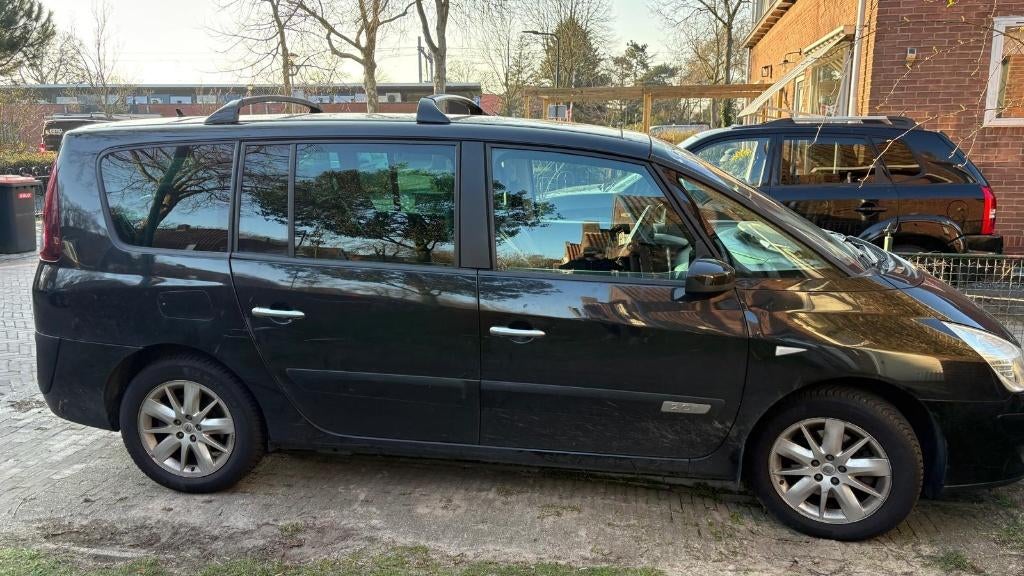 Renault Grand Espace 2.0 16V Turbo 125KW 2008 Zwart, Auto's, Renault, Voorwielaandrijving, 1998 cc, 4 cilinders, 2000 kg