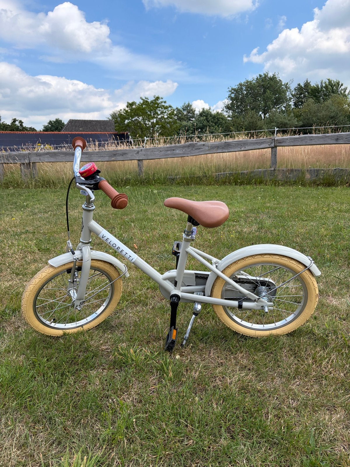 Veloretti kinderfiets 16 inch, Ophalen, Zo goed als nieuw, Velgrem, 16 tot 20 inch