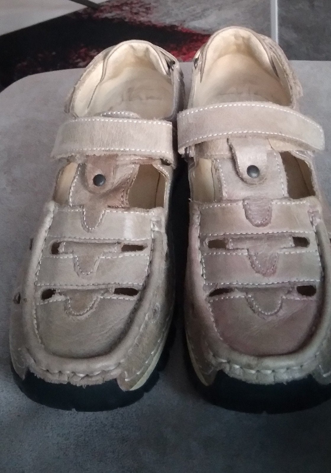 Comfortabele wolky sandalen met klittenbandsluiting, Kleding | Dames, Schoenen, Wolky, Beige, Zo goed als nieuw, Sandalen of Muiltjes