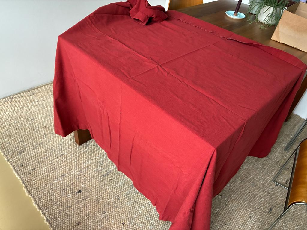 Serax tafelkleed rood 170 x 140, Ophalen of Verzenden, Gebruikt, Rechthoek, Binnen