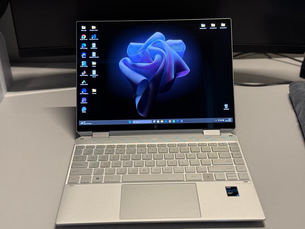 HP Spectre x360 4K OLED - i7 EVO - 1TB Opslag - 16GB RAM, Computers en Software, Windows Laptops, 2 tot 3 Ghz, Qwerty, Ophalen of Verzenden