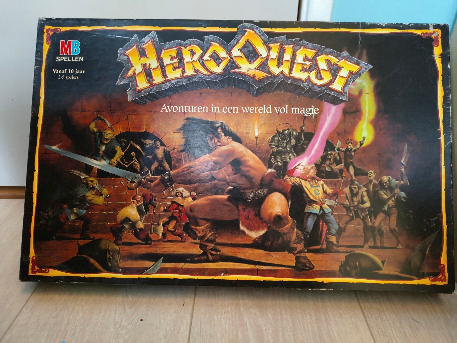 HeroQuest Bordspel - origineel, Drie of vier spelers, Ophalen of Verzenden, Gebruikt, MB Spellen