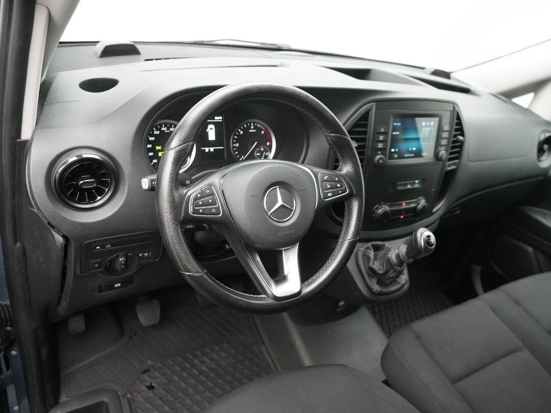 Mercedes Vito 110 Gesloten bestelwagen L2H1 Airconditioning, Auto's, Gebruikt, Euro 6, 4 cilinders, 1749 cc