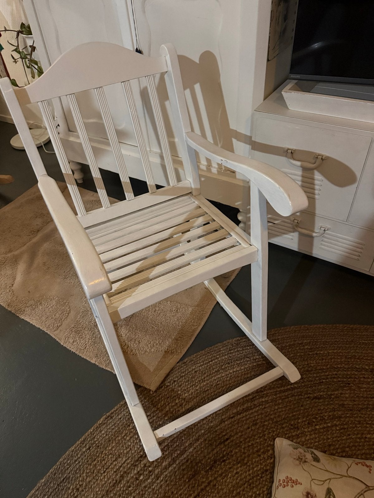 Witte houten schommelstoel, Ophalen, Gebruikt, Wit, Eén