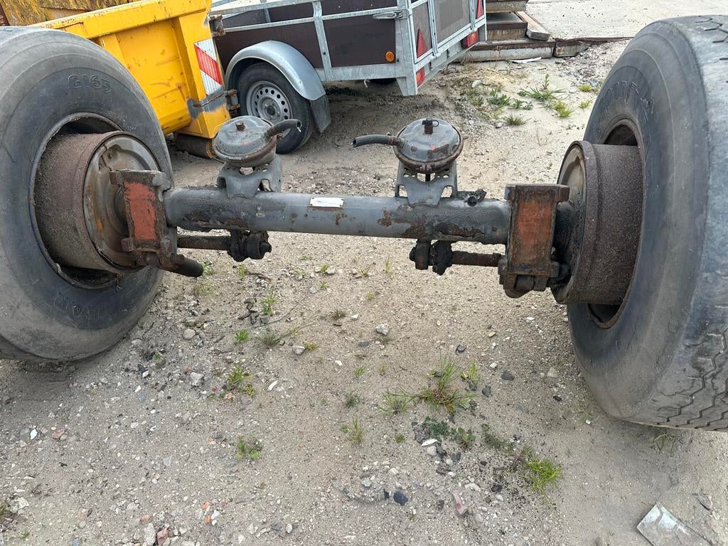 Vrachtwagen as 10 tons, Ophalen, Gebruikt