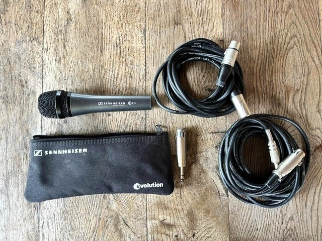 Sennheiser E835 microfoon + 3 en 5 meter kabel. Als nieuw!, Muziek en Instrumenten, Microfoons, Zo goed als nieuw, Zangmicrofoon