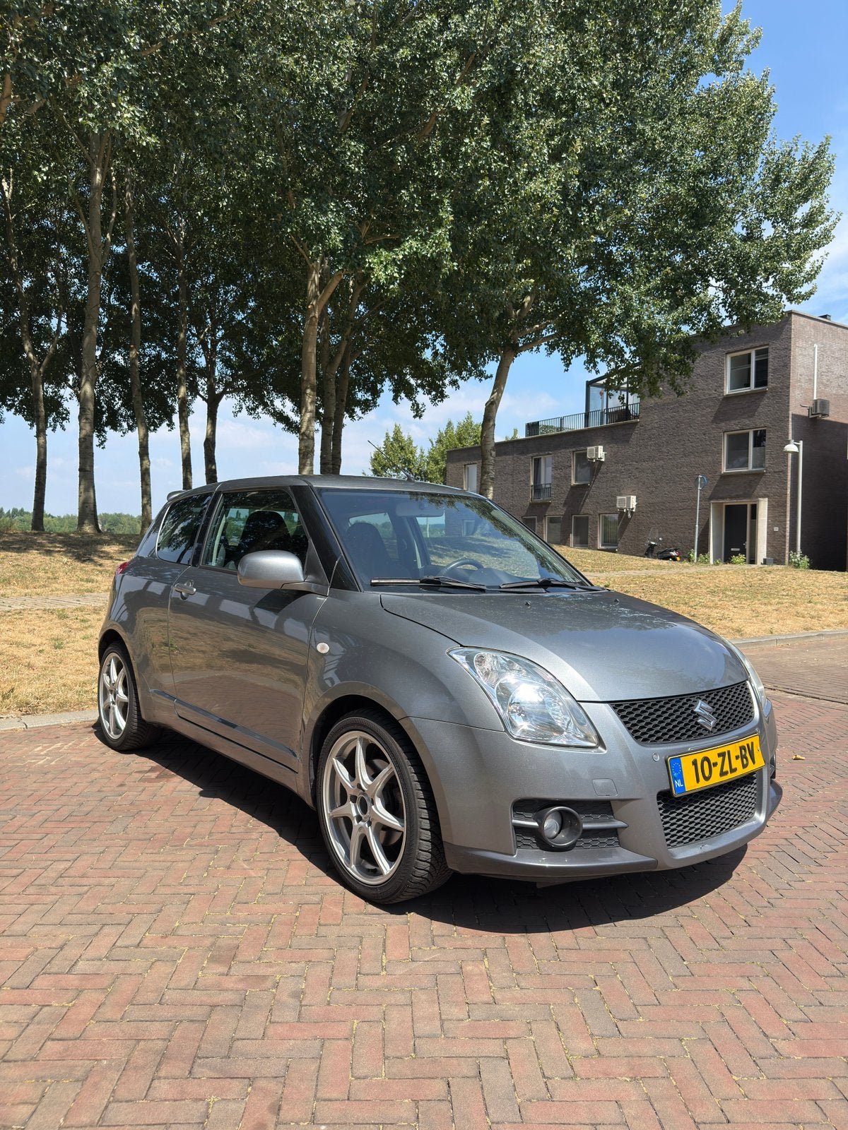Suzuki Swift 1.6 Sport, Auto's, Suzuki, Particulier, Swift, Benzine, E, Hatchback, Handgeschakeld, Origineel Nederlands, Zilver of Grijs