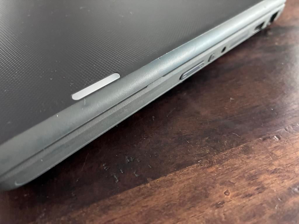 ASUS BR1100F Notebook PC - Robuuste en compacte laptop, Computers en Software, Windows Laptops, Gebruikt, 2 tot 3 Ghz, Qwerty