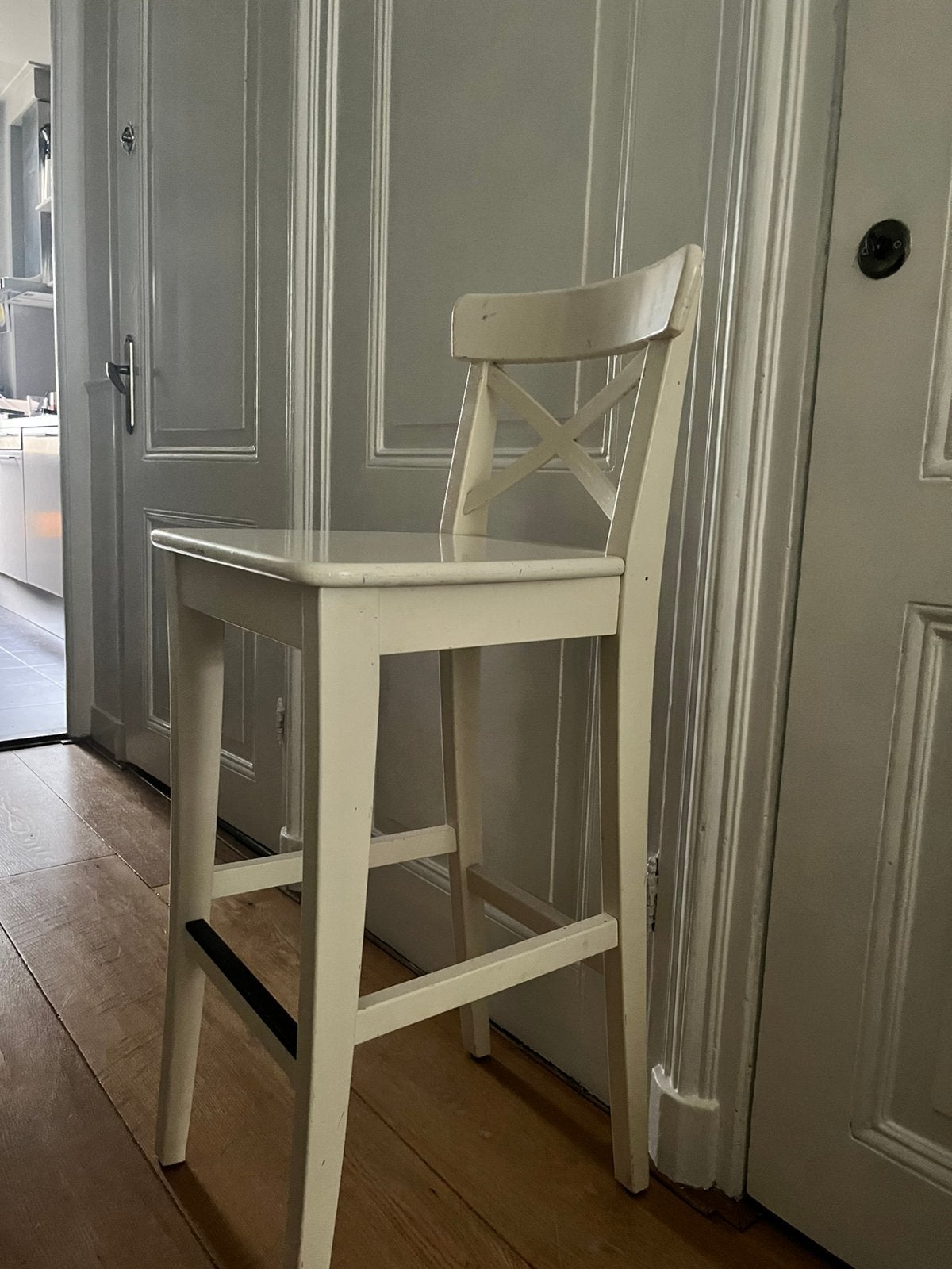 IKEA ROSENTORP Bar stool with backrest, Ophalen, Zo goed als nieuw, 4 tot 6 stoelen