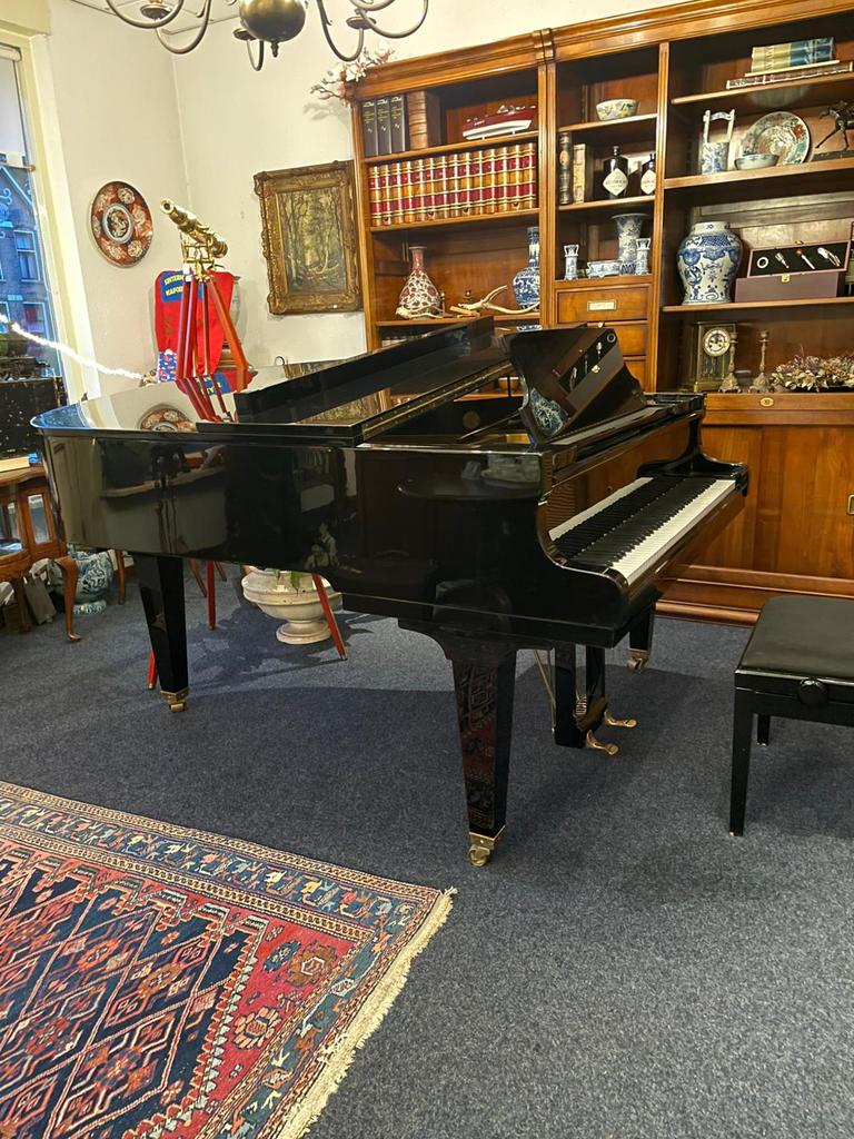 Schimmel vleugel 174T zwarte vleugel piano, Muziek en Instrumenten, Piano's, Ophalen, Gebruikt, Zwart, Westeinde 326