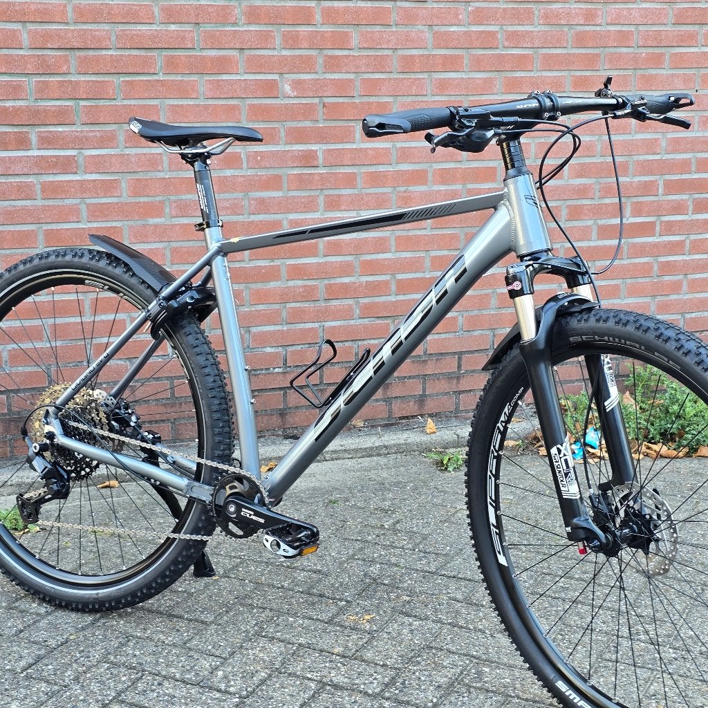 Foto 10 van Sensa Livigno Evo 11 speed.Goed onderhouden, zelden gebruikt