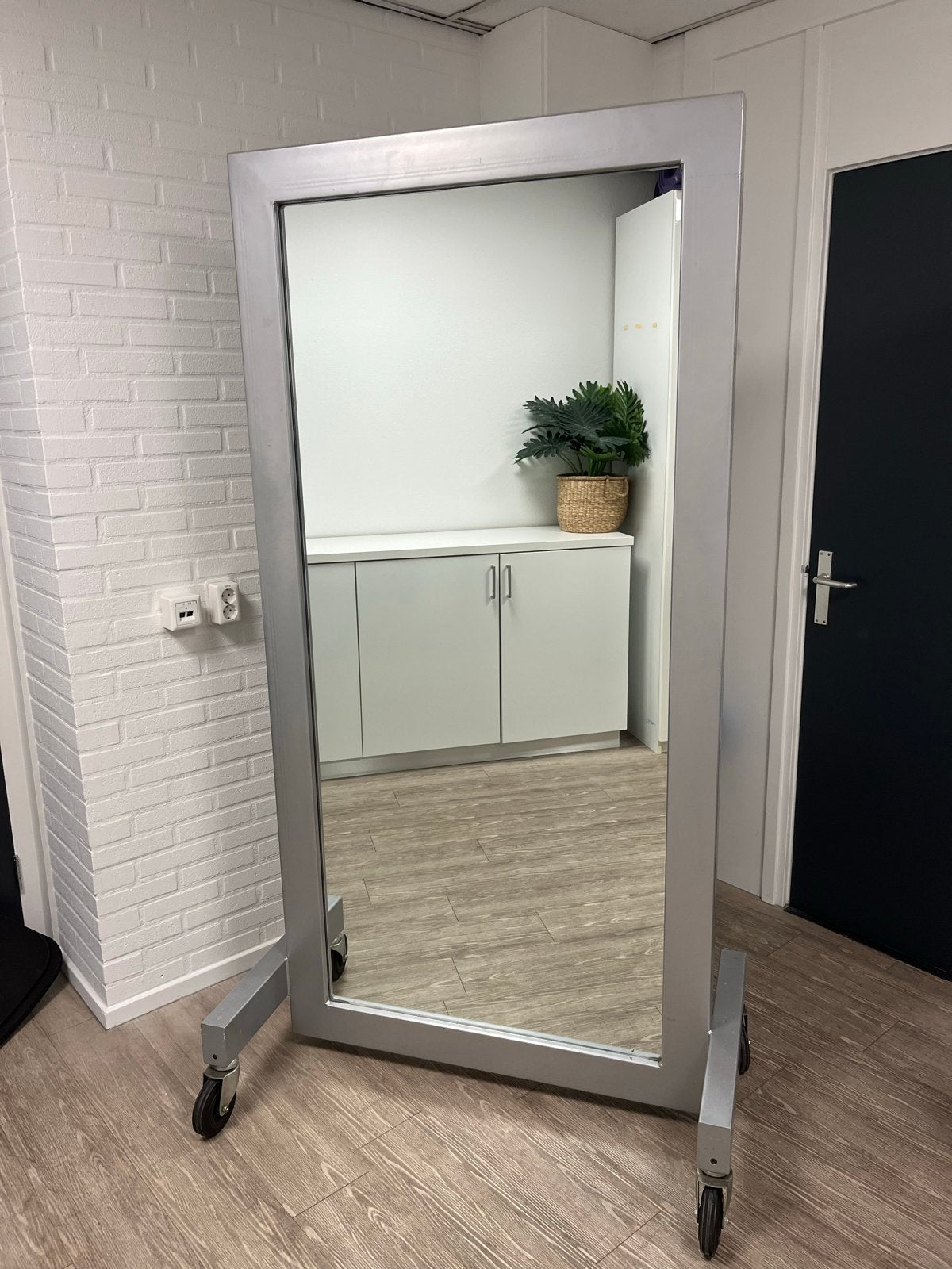 Verrijdbaar Spiegel - Ideaal voor Winkel of Huis, Ophalen, Gebruikt, 75 tot 100 cm, 150 tot 200 cm