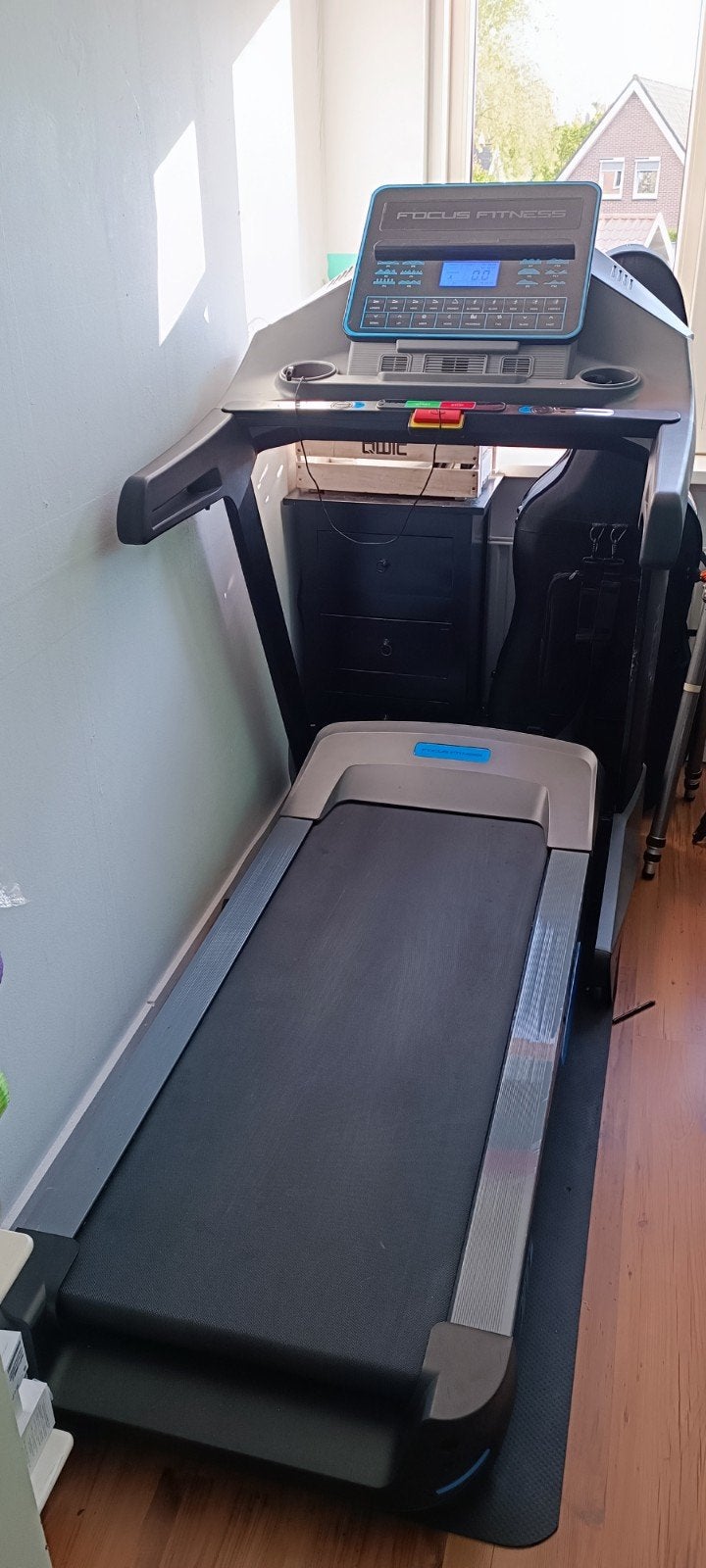 Focus Fitness Jet 9 iPlus Loopband, Sport en Fitness, Ophalen, Zo goed als nieuw, Metaal, Loopband