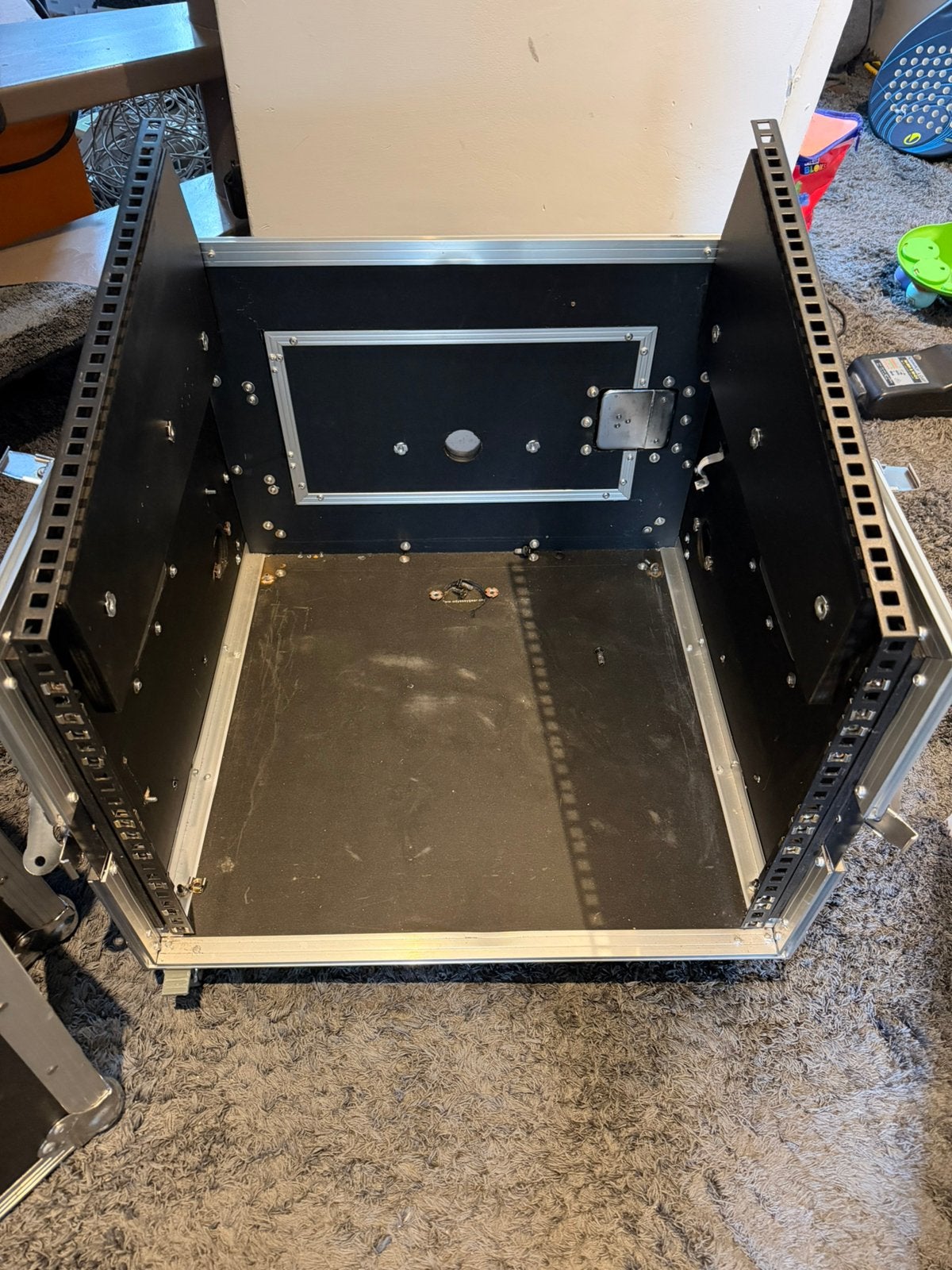 Compacte flightcase te koop, Muziek en Instrumenten, Behuizingen en Koffers, Ophalen, Zo goed als nieuw, Overige instrumenten