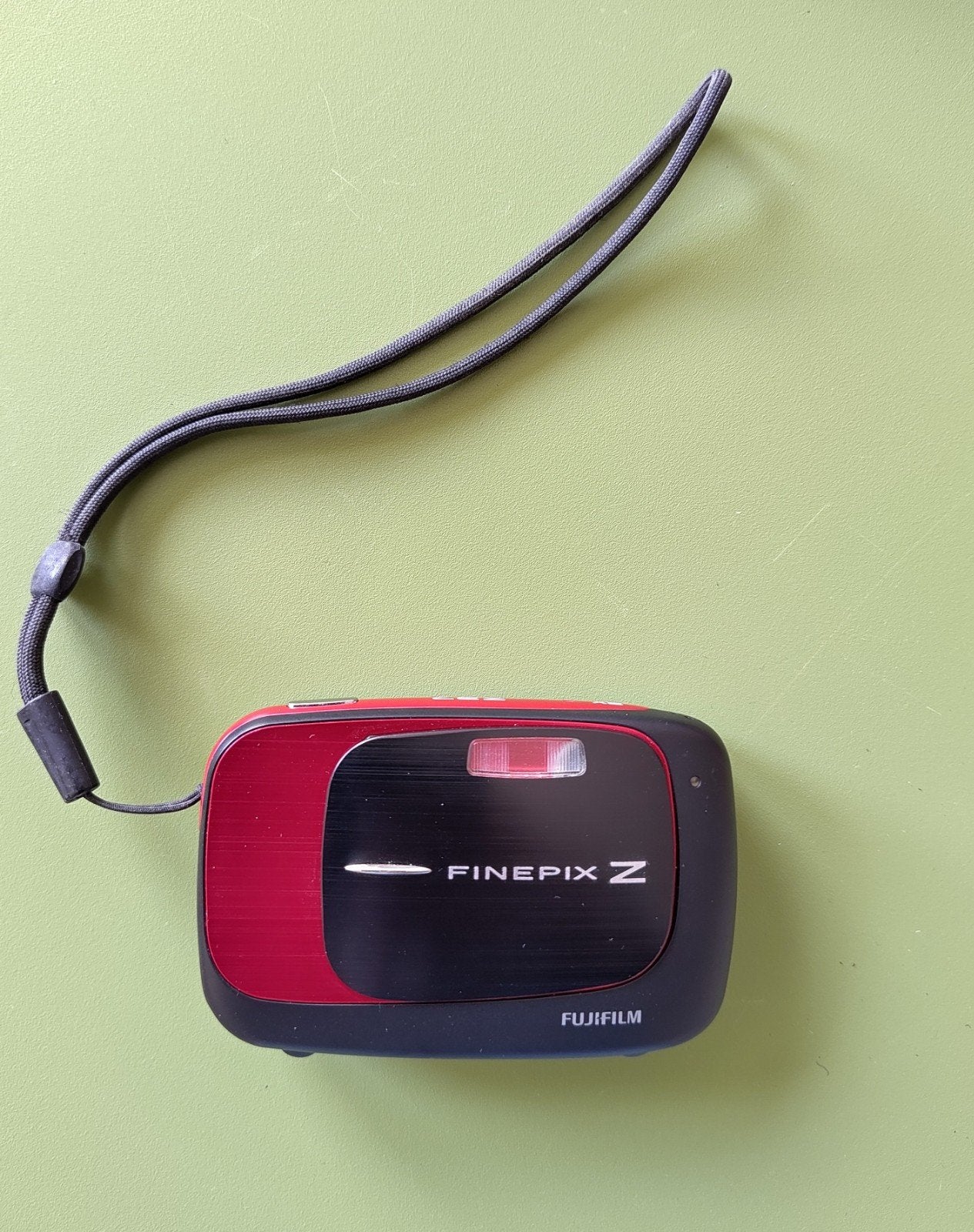 Fujifilm FinePix Z37 Compactcamera - Rood, Compleet, Ophalen of Verzenden, Zo goed als nieuw, Compactcamera, Fujifilm