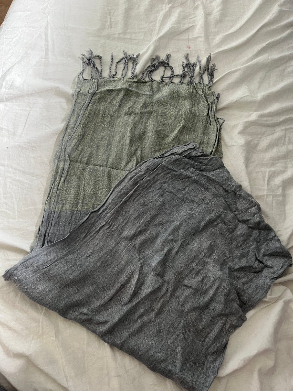 Vrouw zacht sjaal, Kleding | Dames, Ophalen of Verzenden, Zo goed als nieuw, Maat 38/40 (M), Sjaal