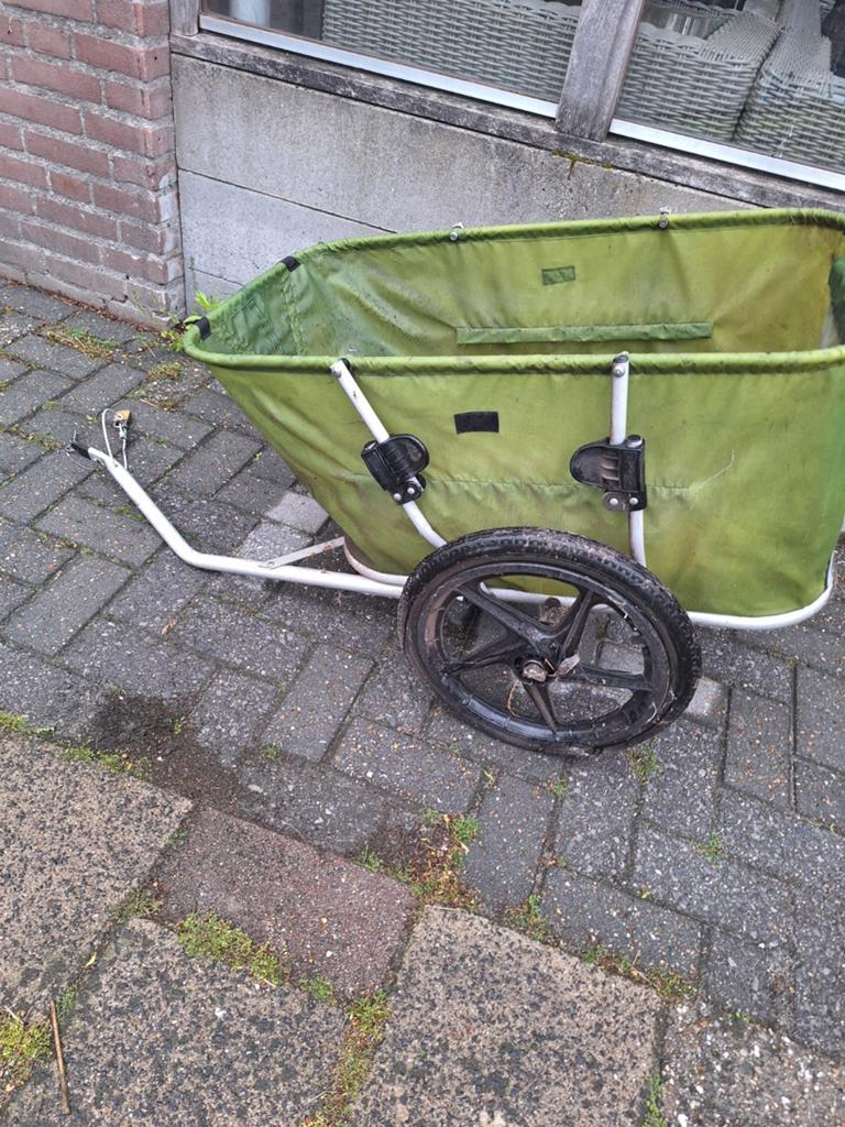 Nauwlijks gebruikte fiets kar., Dieren en Toebehoren, Honden-accessoires, Ophalen of Verzenden