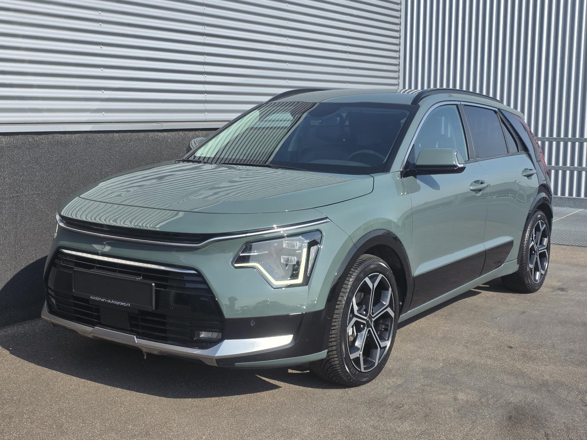Kia Niro 1.6 GDi Hybrid DynamicPlusLine Navigatie, Dodehoekd, Auto's, 1374 kg, Gebruikt, Euro 6, Automatische klimaatregeling