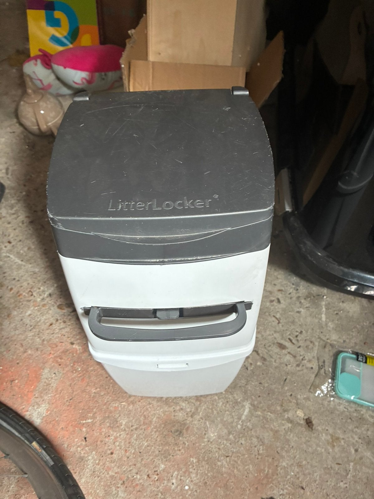 Litter locker ll, Ophalen, Gebruikt