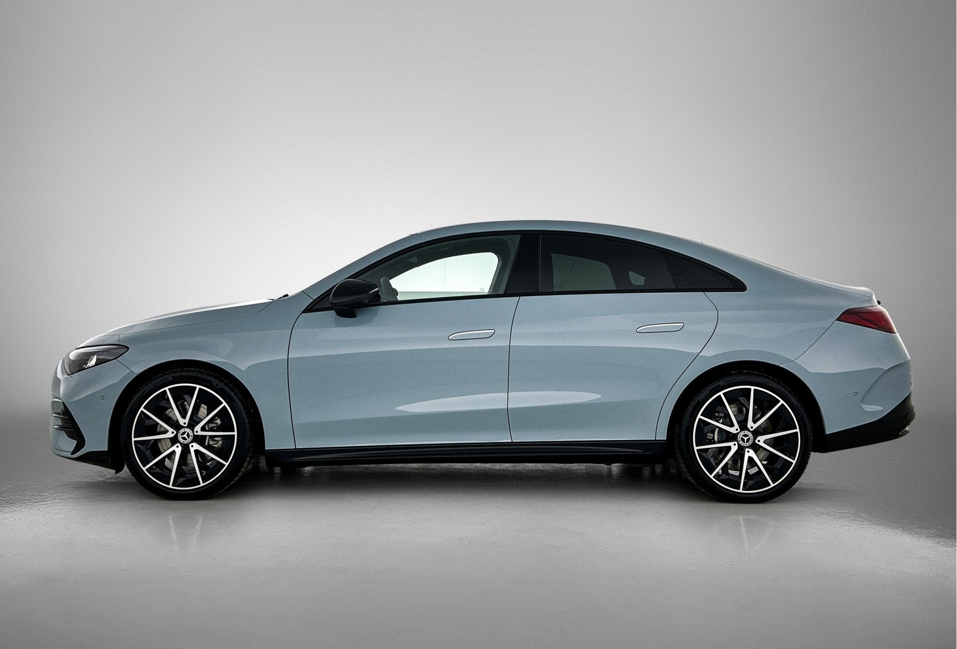 Mercedes-Benz CLA-Klasse 250+ Launch Edition 85 kWh | Nightp, Automaat, CLA, Achterwielaandrijving, Zwart