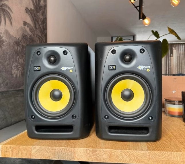 2 KRK RP6 G2 dj monitors speakers 4 5 6 7 8 rp actieve dj