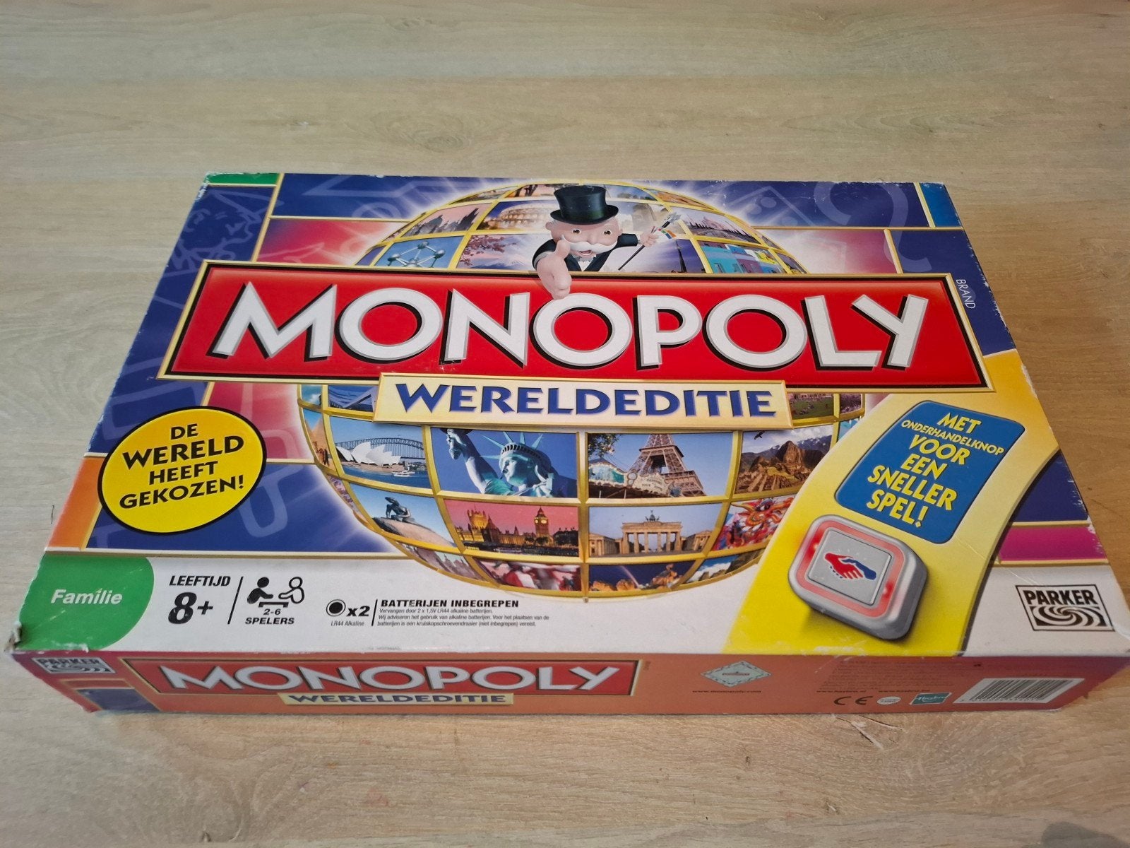 Monopoly Wereldeditie - Compleet en in goede staat, Hobby en Vrije tijd, Gezelschapsspellen | Bordspellen, Parker, Ophalen of Verzenden