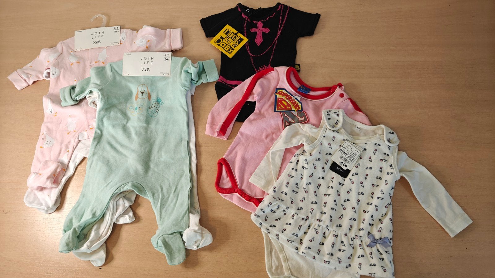 Babypakjes en rompertjes - Nieuw met kaartjes, Ophalen of Verzenden, Nieuw, Zara, Meisje