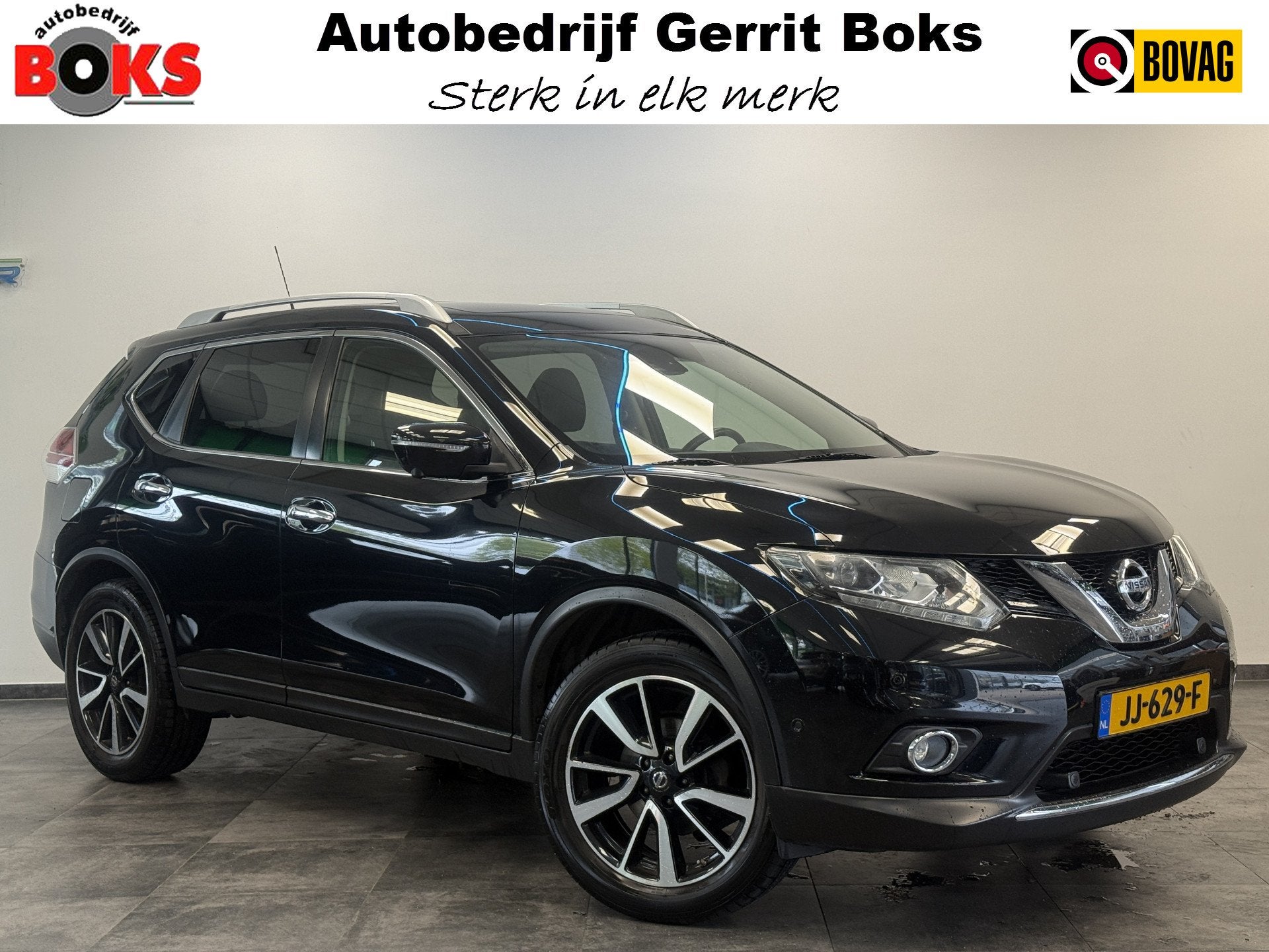 Nissan X-Trail 1.6 DIG-T Tekna Cruise/Climate Panoramadak Tr, Voorwielaandrijving, 1618 cc, 4 cilinders, Zwart