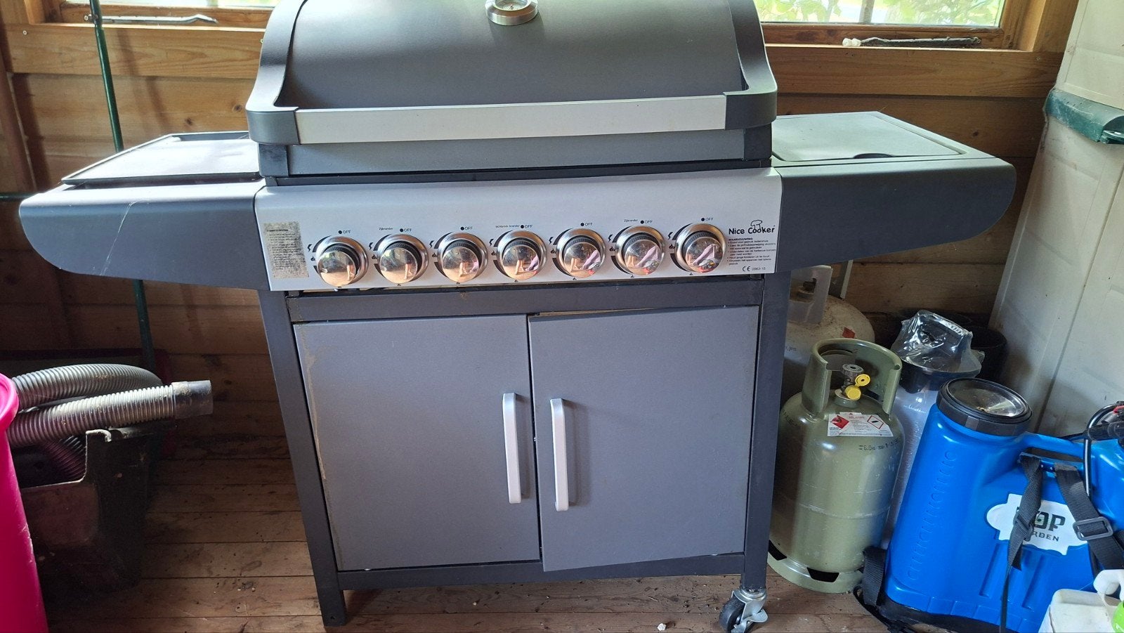 Nice Cooker Gasbarbecue met 6 branders en zijbrander, Tuin en Terras, Ophalen, Gebruikt, Nice Cooker