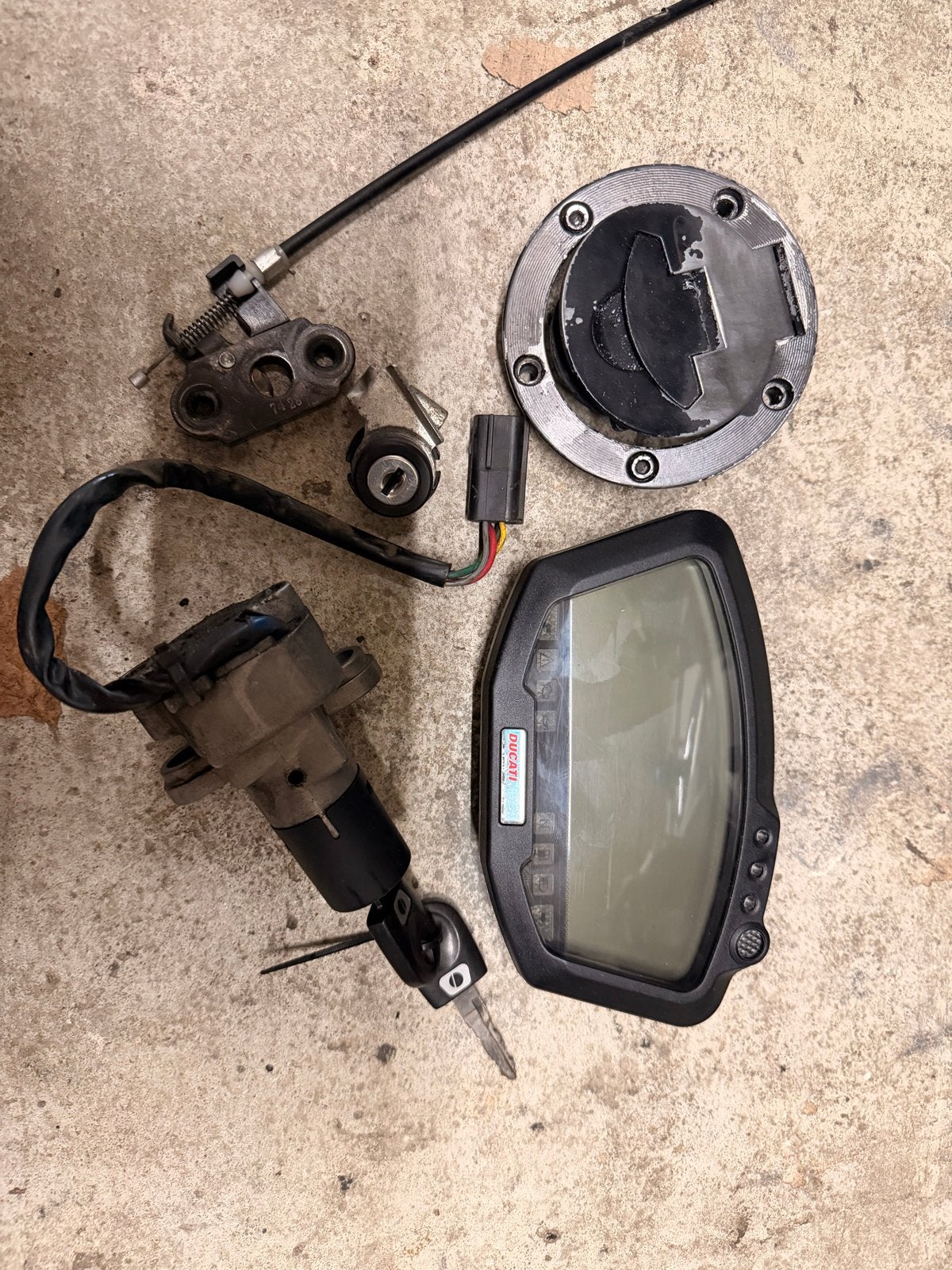 Ducati 848 1098 1198 tellerklok met slotenset, Motoren, Ophalen of Verzenden, Gebruikt