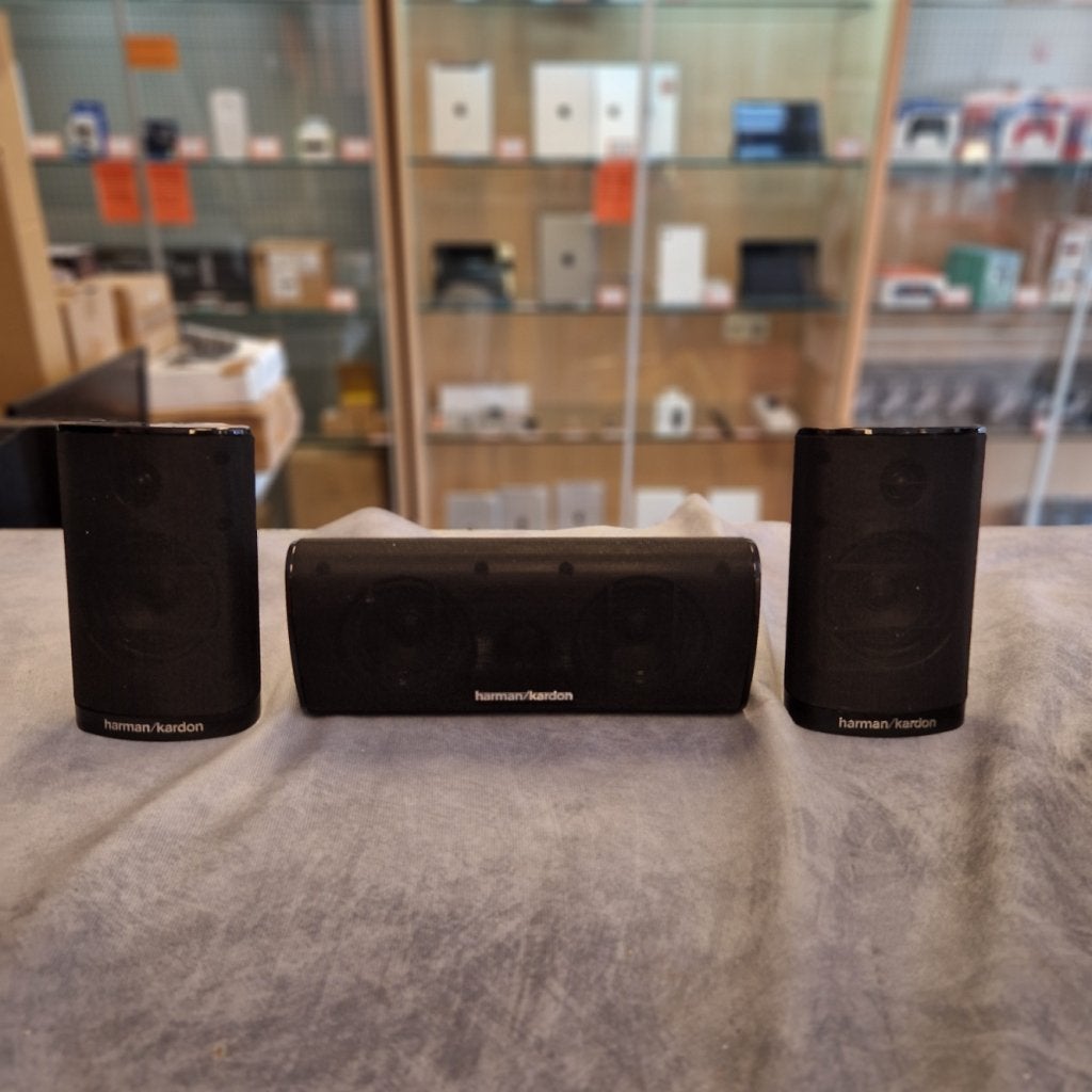 Harman Kardon Speaker Set - In Nette Staat, Harman Kardon, Zo goed als nieuw, Support@harmankardon.com, 400 Atlantic Street
Stamford, CT 06901
USA