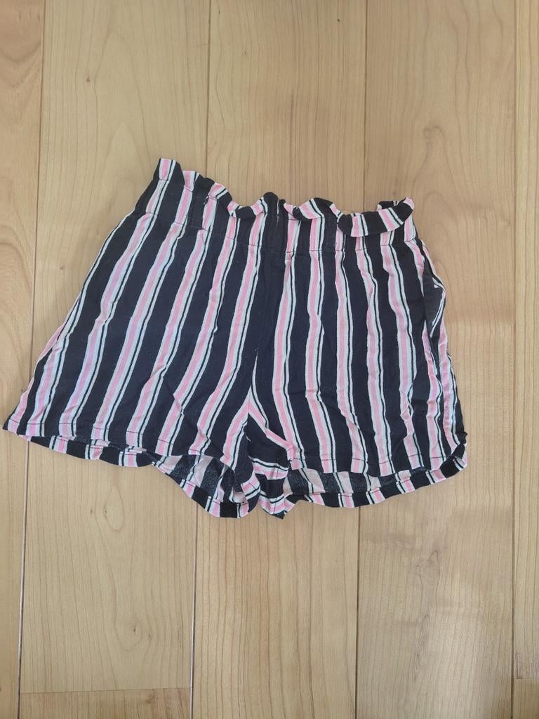 Korte broek maat 146, Ophalen of Verzenden, Meisje, Broek