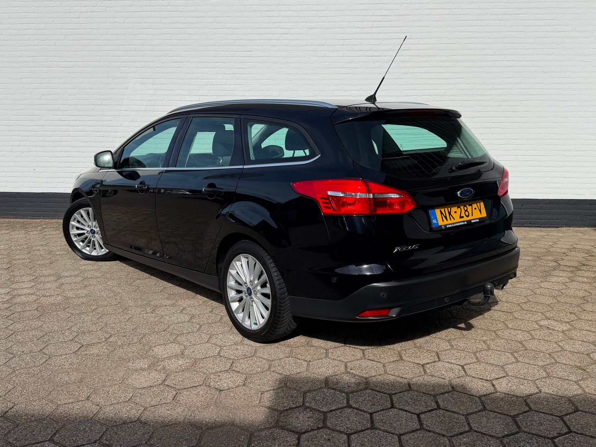 Ford Focus Wagon 2.0 TDCI Titanium ACC l CLIMA l TREKHAAK!, Auto's, 4 cilinders, 150 pk, Zwart, Origineel Nederlands