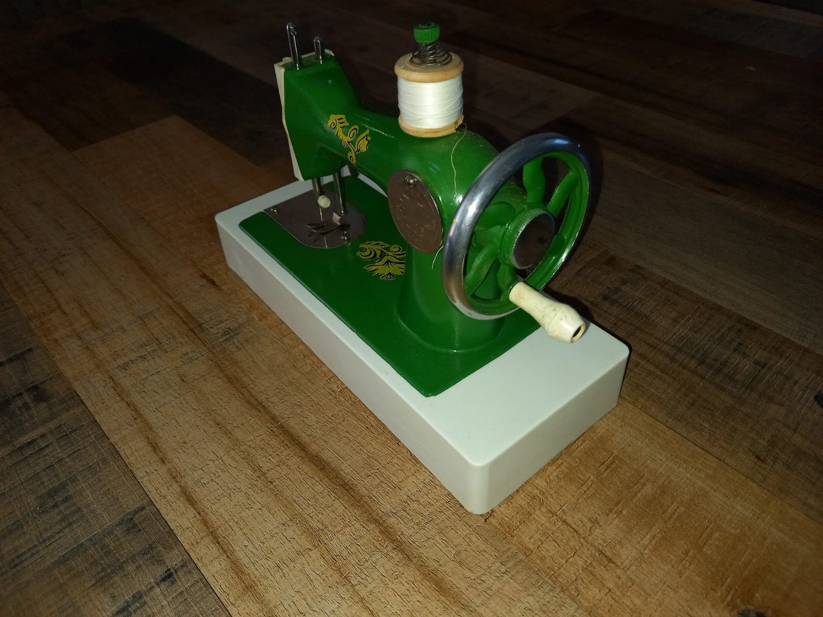 Vintage groene naaimachine, Ophalen of Verzenden