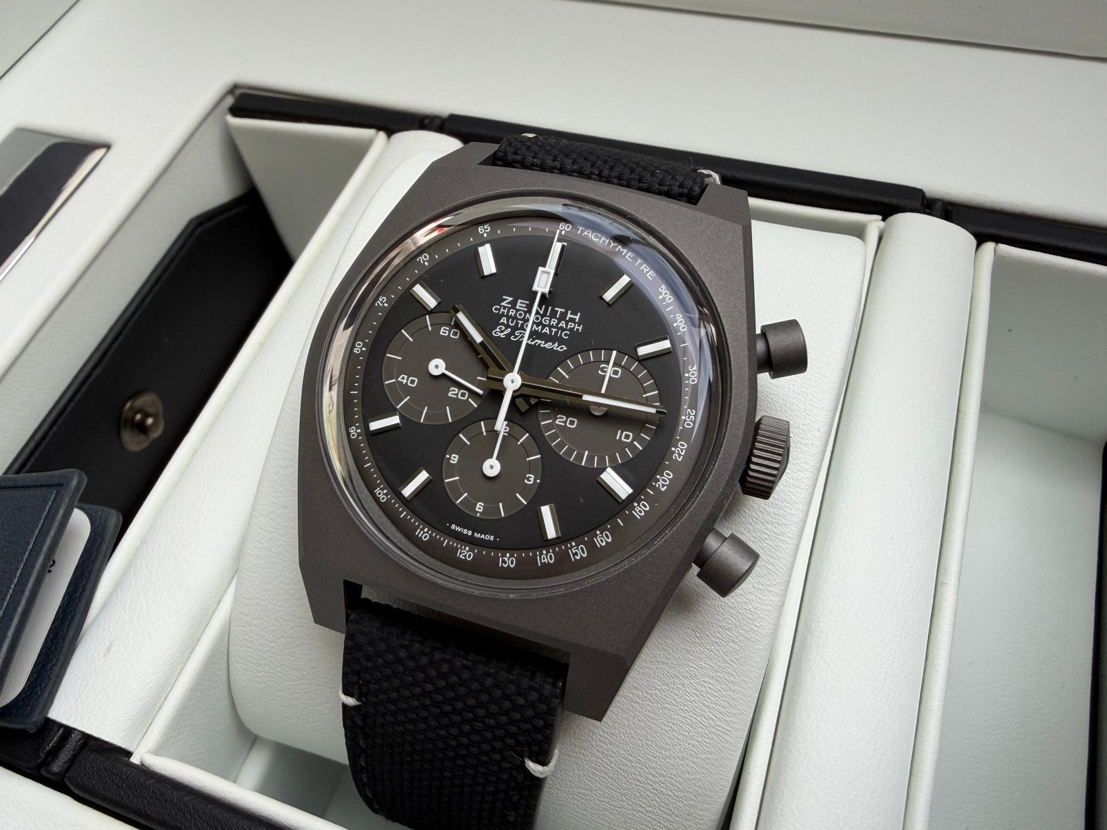 Nieuw Zenith El Primero Chronomaster Revival Shadow Watch, Ophalen of Verzenden, Nieuw