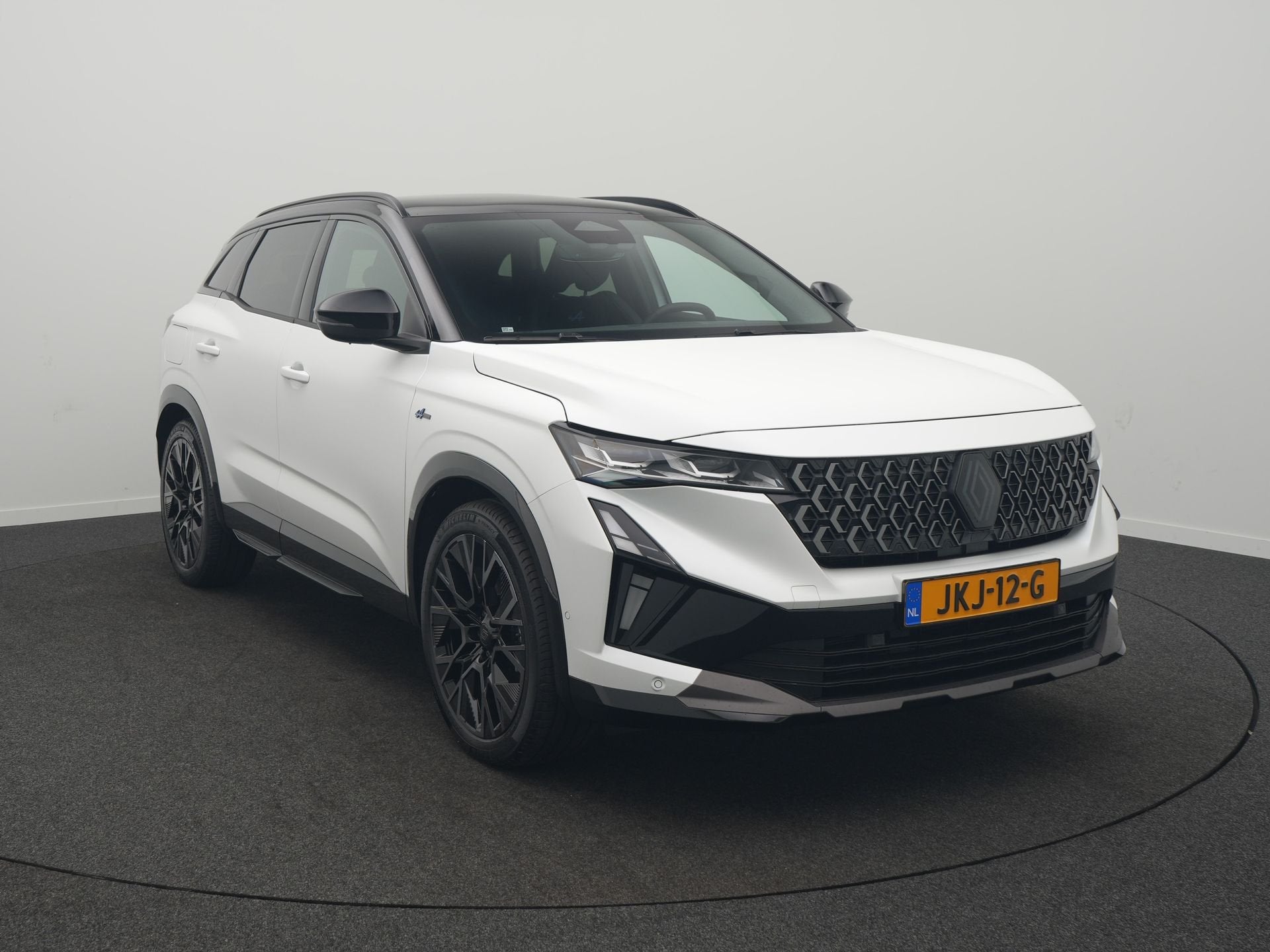 Renault Austral 1.2 E-Tech full hybrid 200 iconic esprit Alp, Gebruikt, Leder en Stof, Wit, Bedrijf