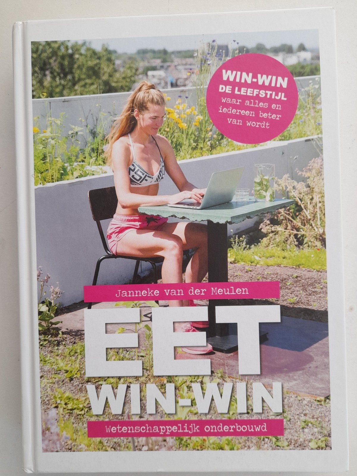 Janneke van der Meulen - Eet Win-Win, Boeken, Overige Boeken, Zo goed als nieuw, Ophalen of Verzenden