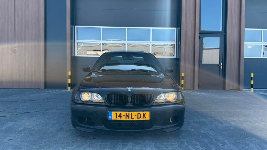 BMW E46 328i - 3-Serie 2.8 -1999- Zwart - nieuwe APK, Zwart, 75 €/maand, Handgeschakeld, Geïmporteerd