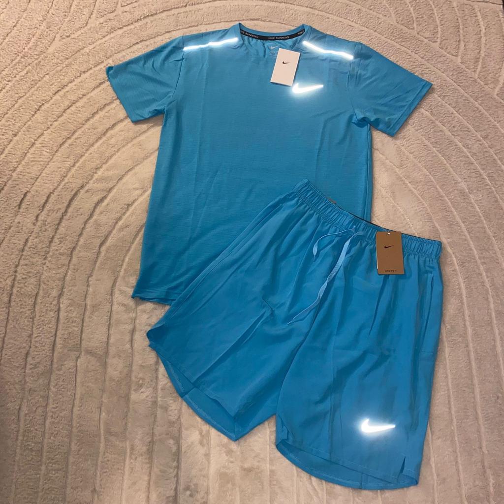 Nike Miller Running Set Blauw Reflective – Maat XL - Lees️, Kleding | Heren, Sportkleding, Blauw, Nike, Ophalen of Verzenden, Algemeen