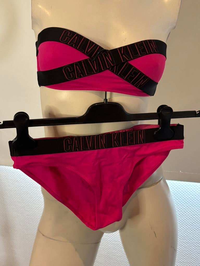 Calvin klein bikini xs, Kleding | Dames, Badmode en Zwemkleding, ., Ophalen of Verzenden, Zo goed als nieuw, .
