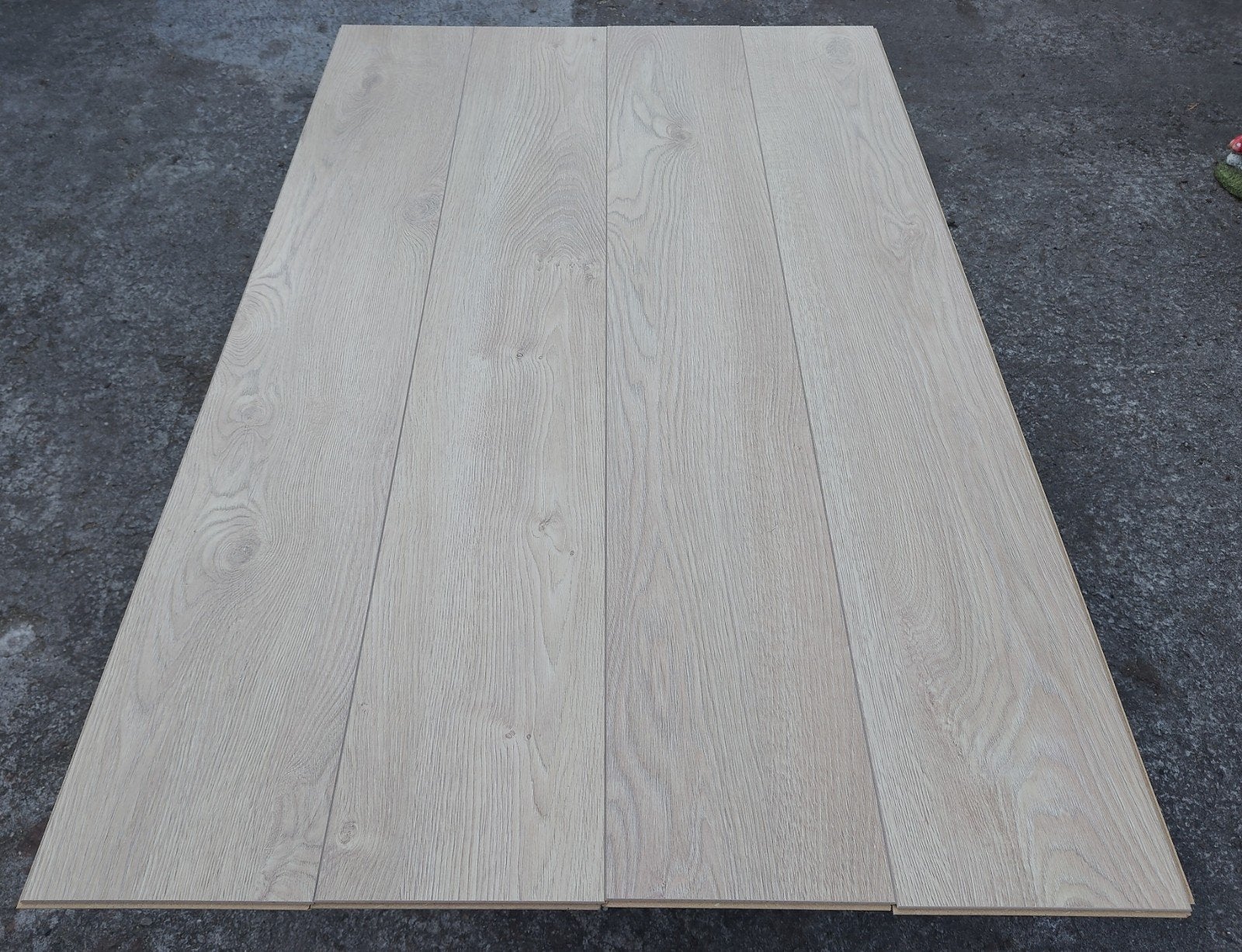 36m2 AGT Effect Ural eiken laminaat compleet. Opgestapeld., Ophalen, Eiken, Zo goed als nieuw, 25 tot 50 m²