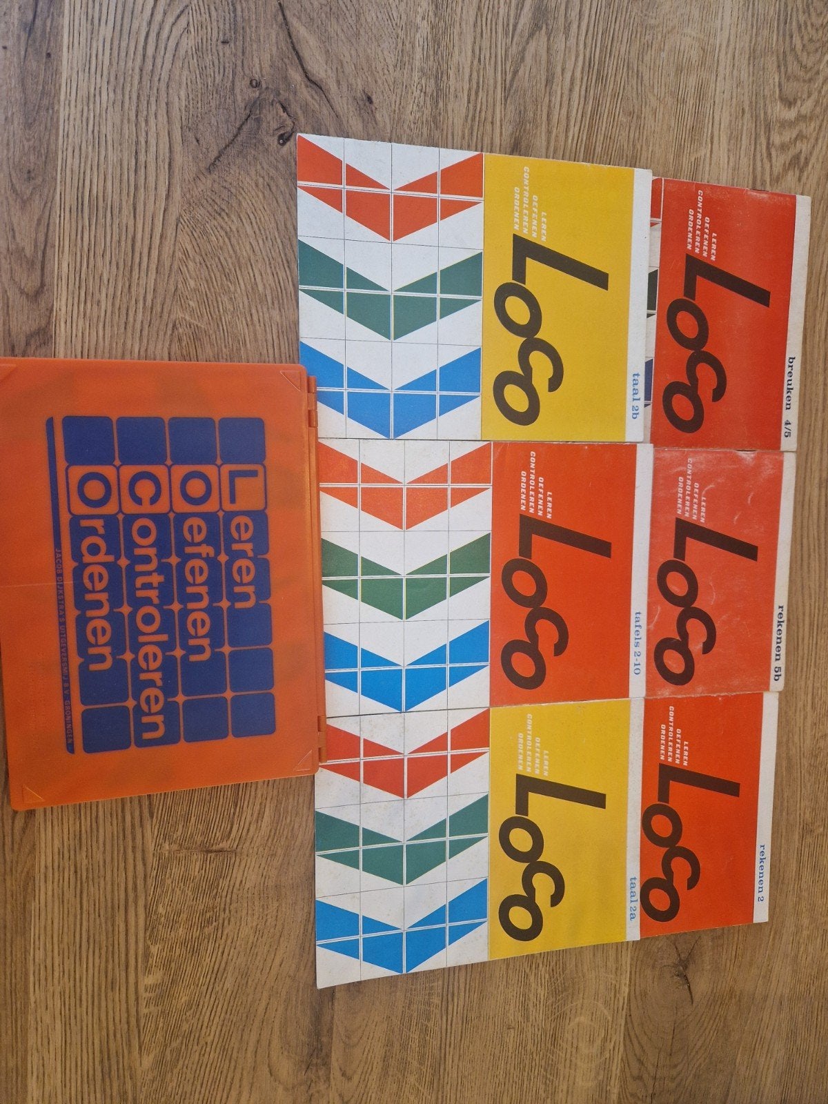 Vintage Loco leerspel met 6 boekjes, Kinderen en Baby's, Speelgoed | Educatief en Creatief, Ophalen of Verzenden, Zo goed als nieuw
