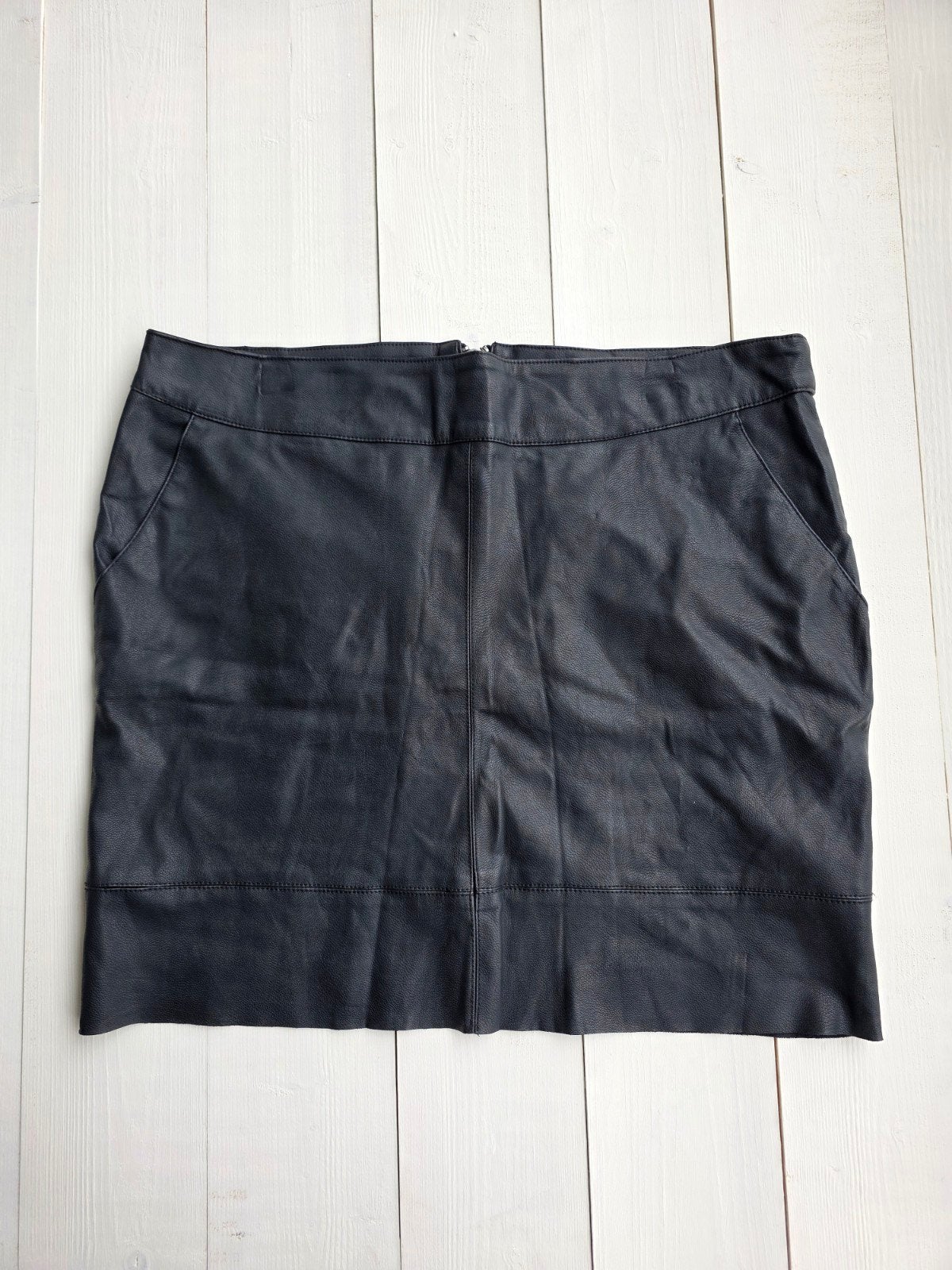 Zwart soepel imitatieleer Rokje van Only - mt. 42, Only, Zwart, Maat 42/44 (L), Ophalen of Verzenden