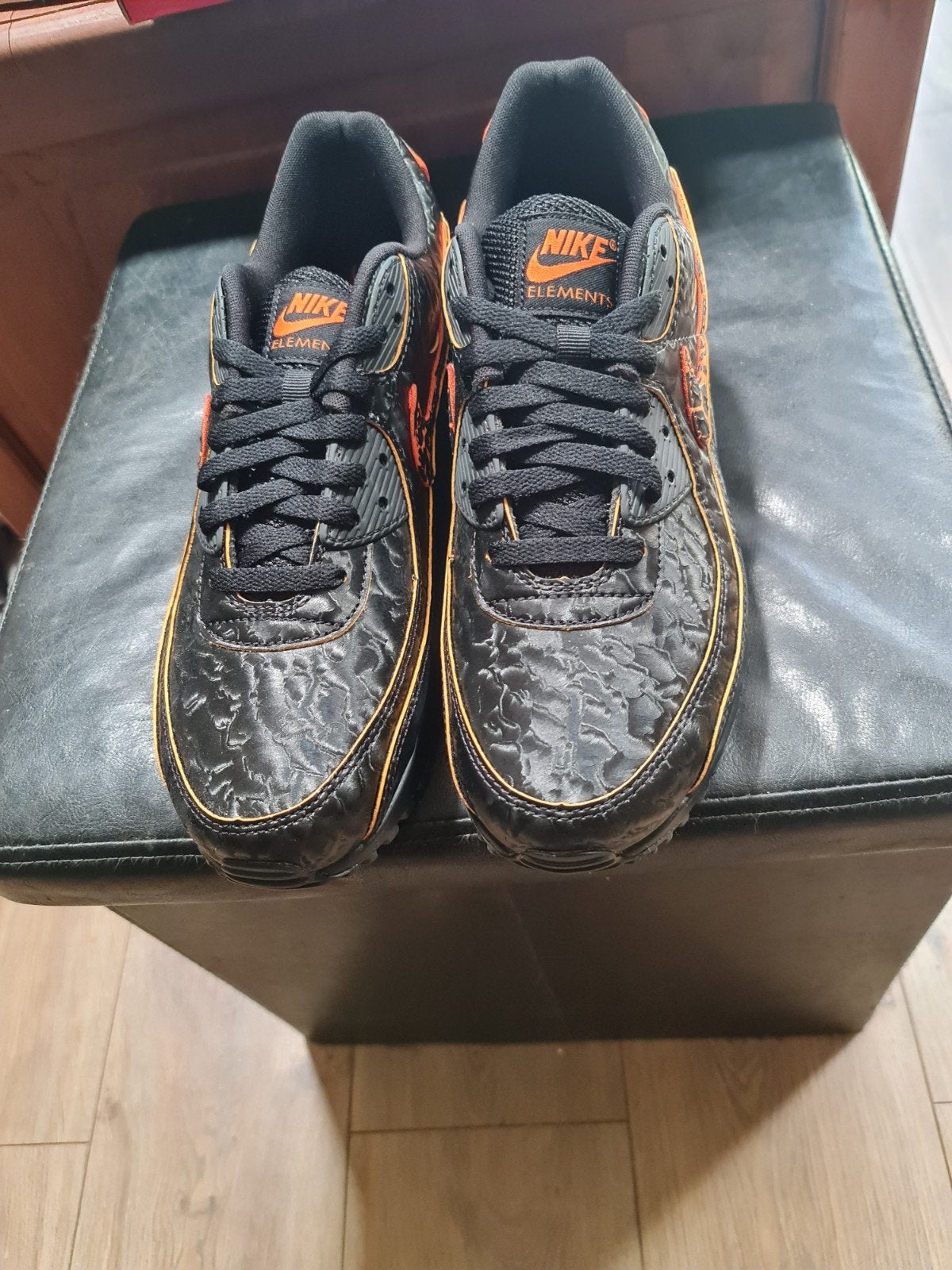 Nieuwe Nike Air Max 90 QS Volcano - Maat 44, Zwart, Nike, Nieuw, Ophalen of Verzenden