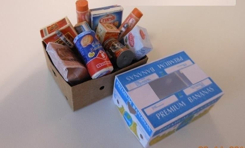 poppenhuis bananendoos met boodschappen, Verzamelen, Ophalen of Verzenden, Nieuw, Poppenhuis