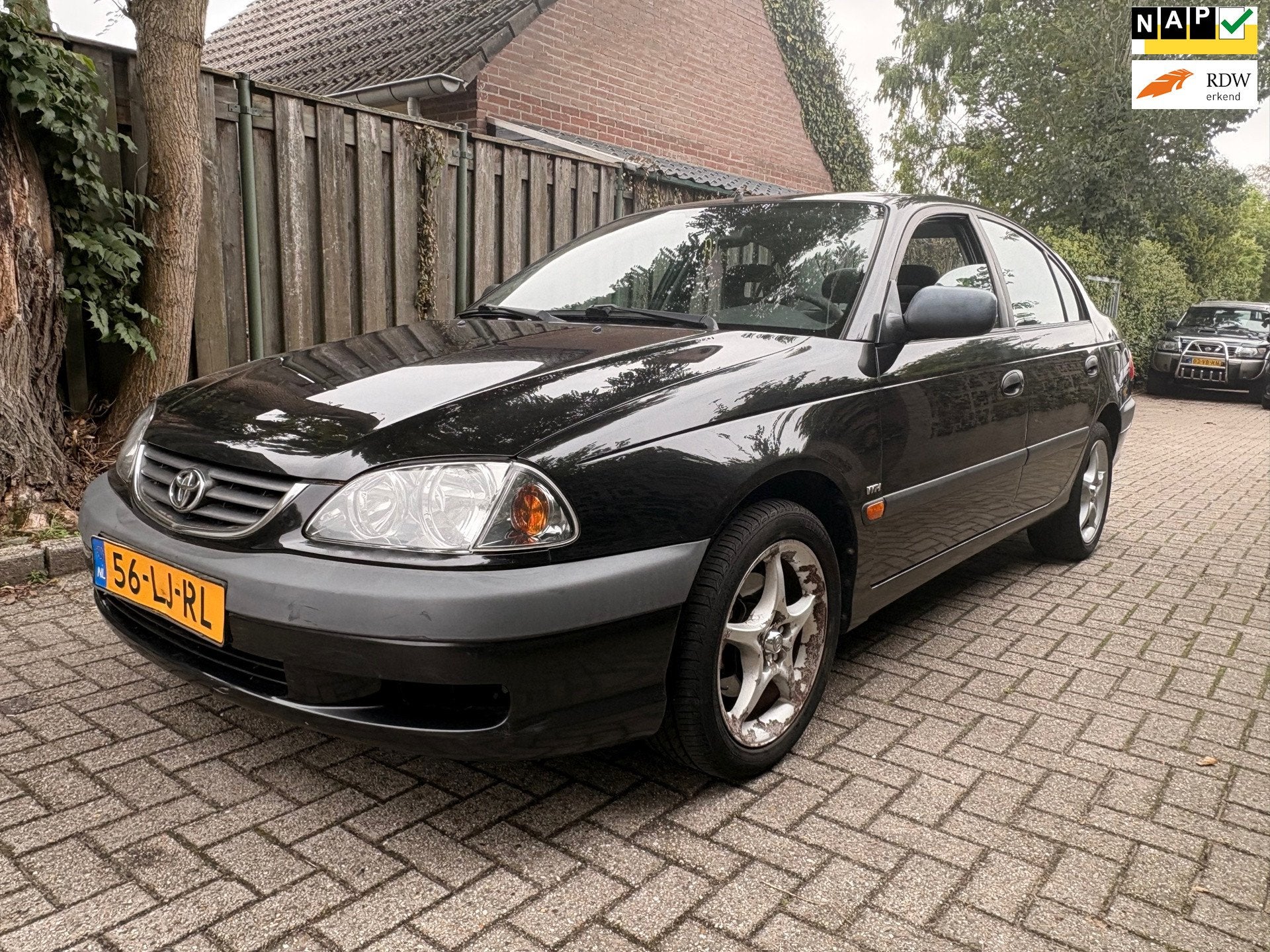 Toyota Avensis 1.8-16V Linea Terra - 1e eigenaar - airco - n, Auto's, Voorwielaandrijving, 4 cilinders, 129 pk, Zwart